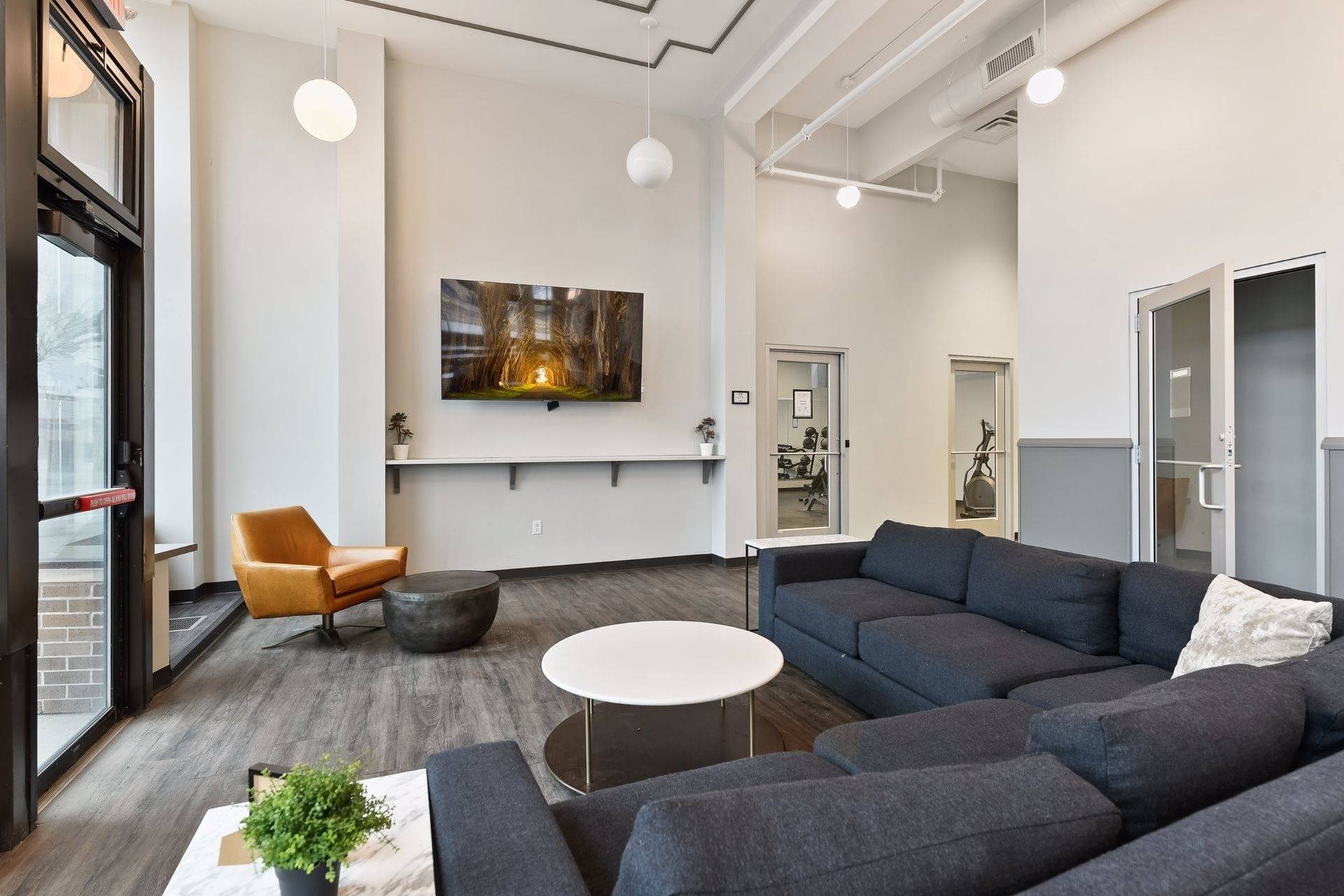 Alden Apartments The Multifamily Advisory Group at Cushman & Wakefield